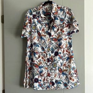 tunic with slits on the sides. Size L